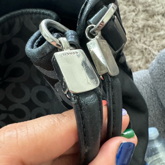 Authentic Coach bag! Perfect for everyday use 🚨 SEND ME OFFER 🚨 - Picture 10 of 16